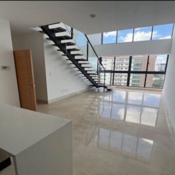 Penthouse Moderno de 2 Habitaciones en Venta en Bella Vista, Santo Domingo