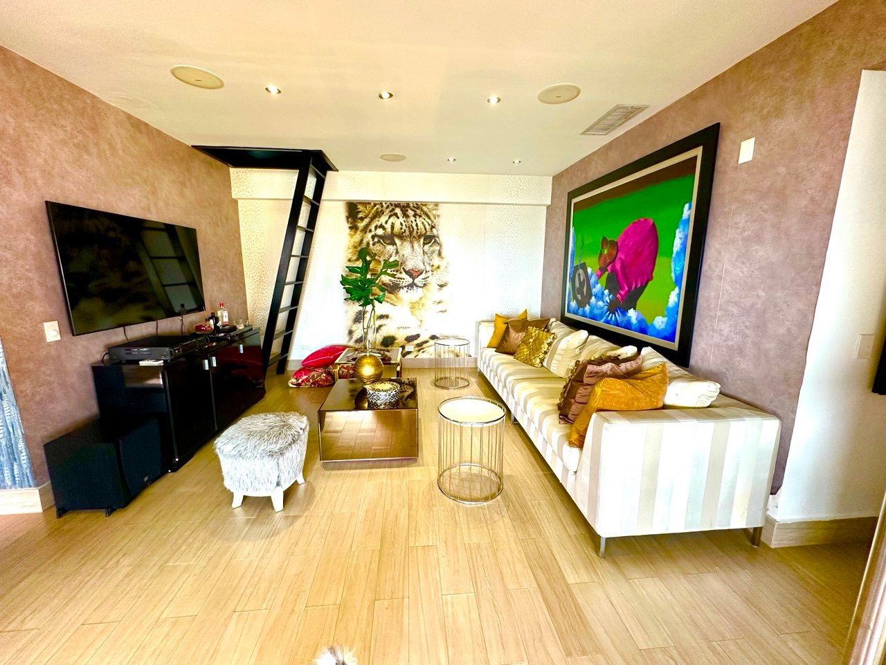 Penthouse de Lujo en Venta – Bella Vista