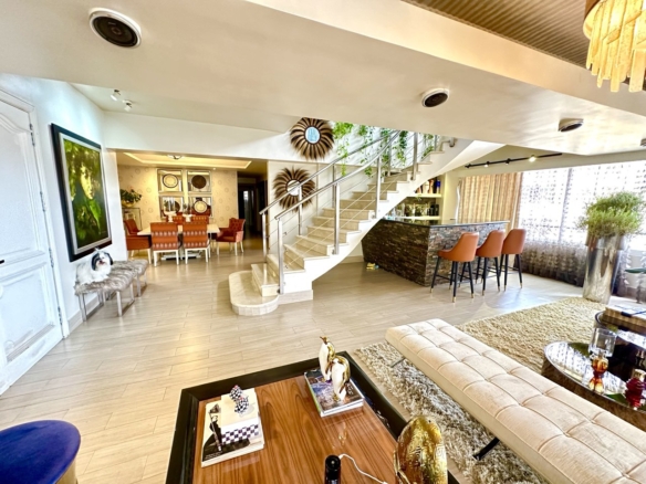 Penthouse de Lujo en Venta – Bella Vista